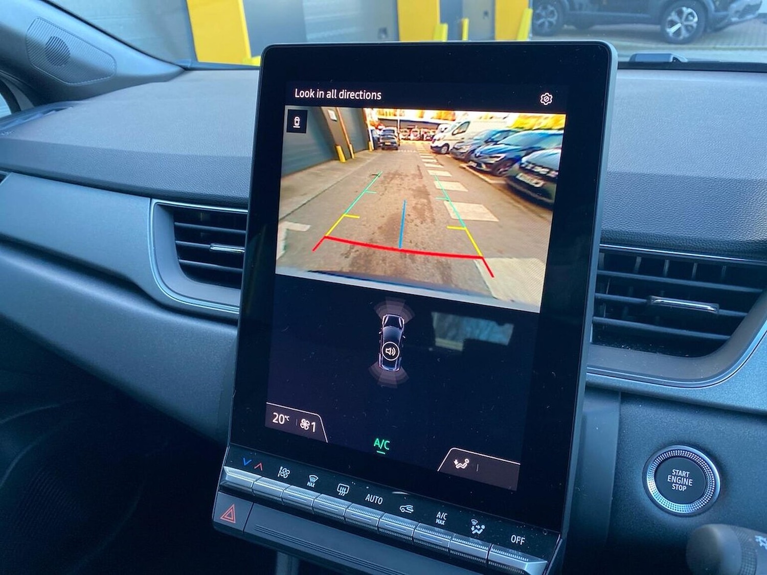 Used Renault Captur 2025 for sale - 76600093: Photo 23