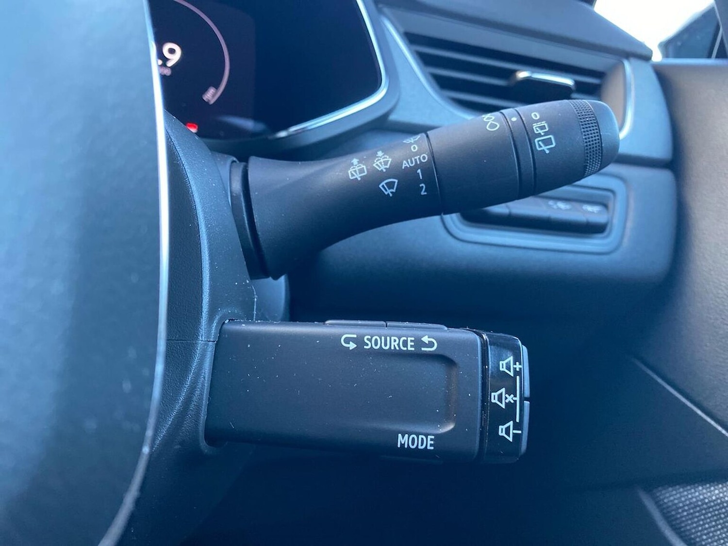 Used Renault Captur 2025 for sale - 76600093: Photo 28