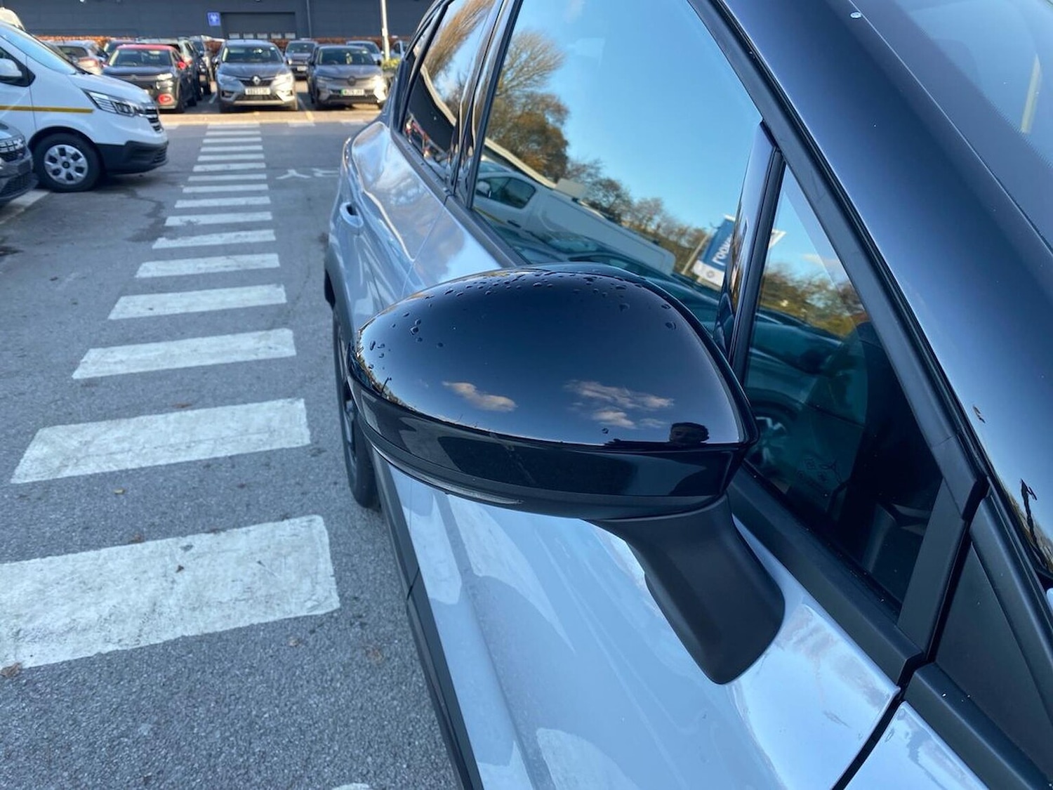 Used Renault Captur 2025 for sale - 76600093: Photo 37