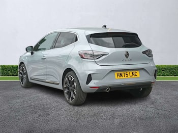 Used Renault Clio 2025 for sale - 79580773: Photo