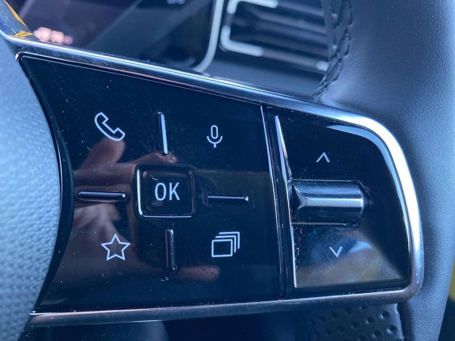 Used Renault 5 2025 for sale - 76627975: Photo 26