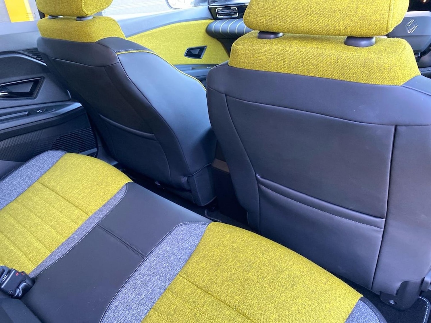 Used Renault 5 2025 for sale - 76627975: Photo 39