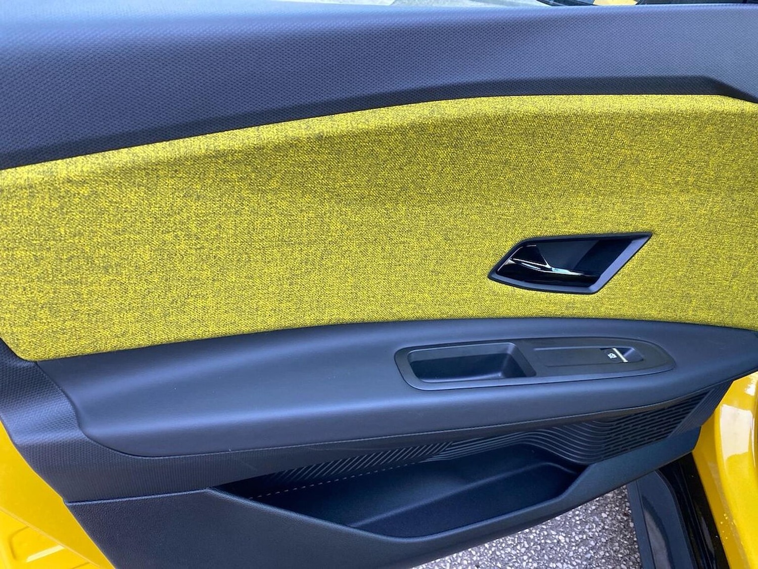 Used Renault 5 2025 for sale - 76627975: Photo 42