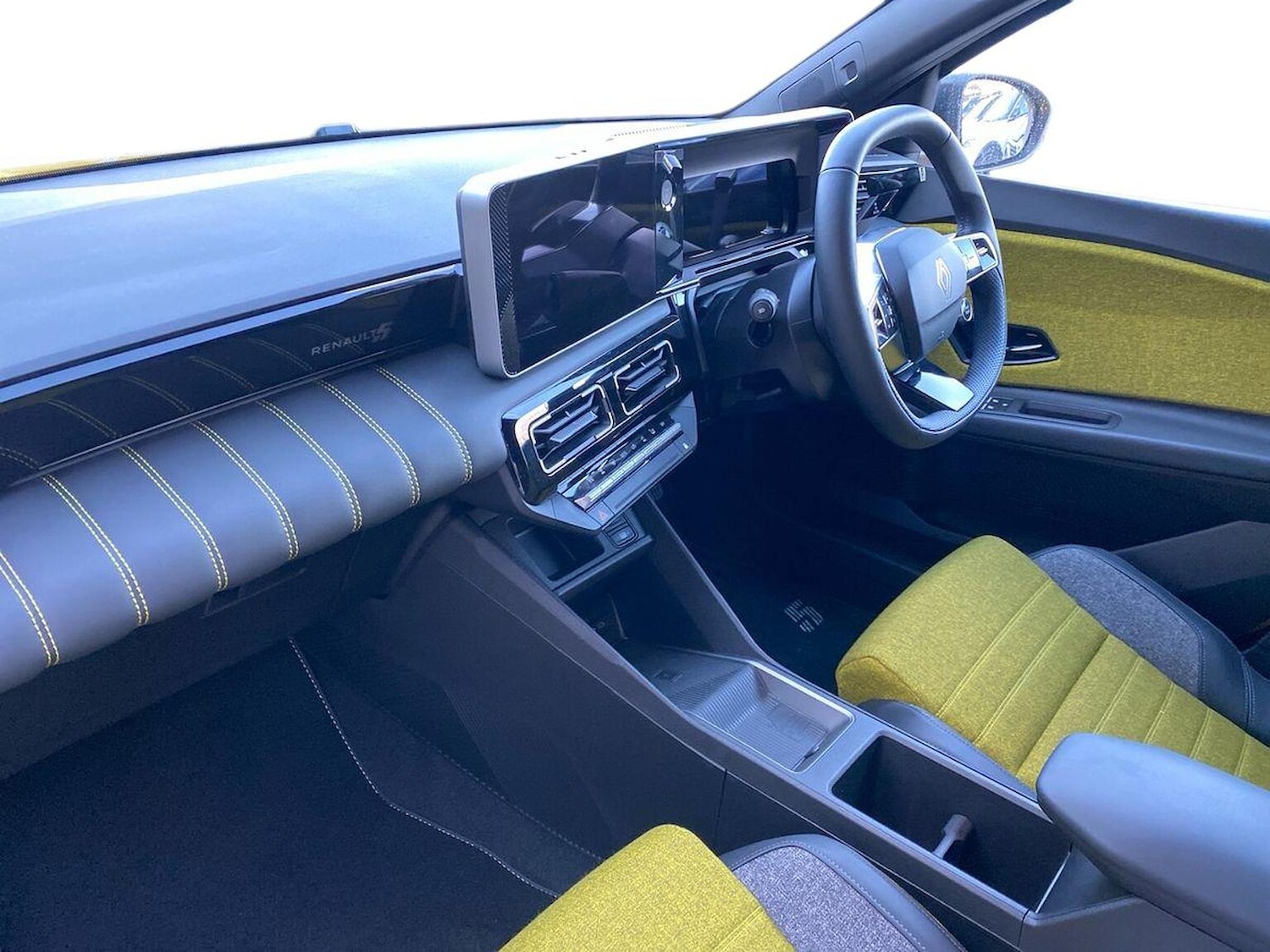 Used Renault 5 2025 for sale - 76627975: Photo 7