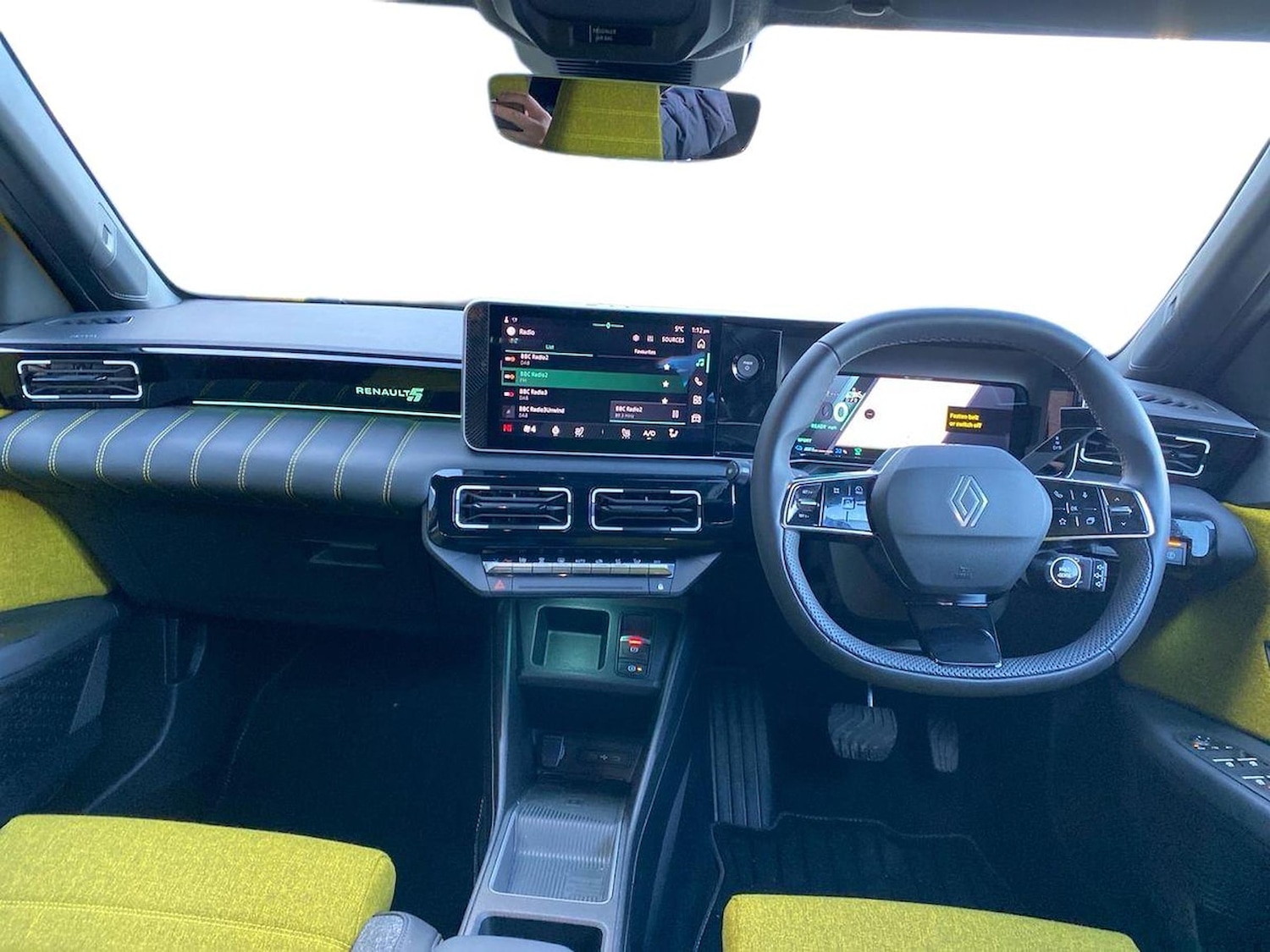 Used Renault 5 2025 for sale - 76627975: Photo 8