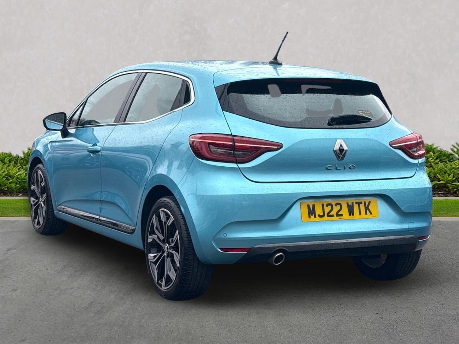Used Renault Clio 2022 for sale - 78195416: Photo 2