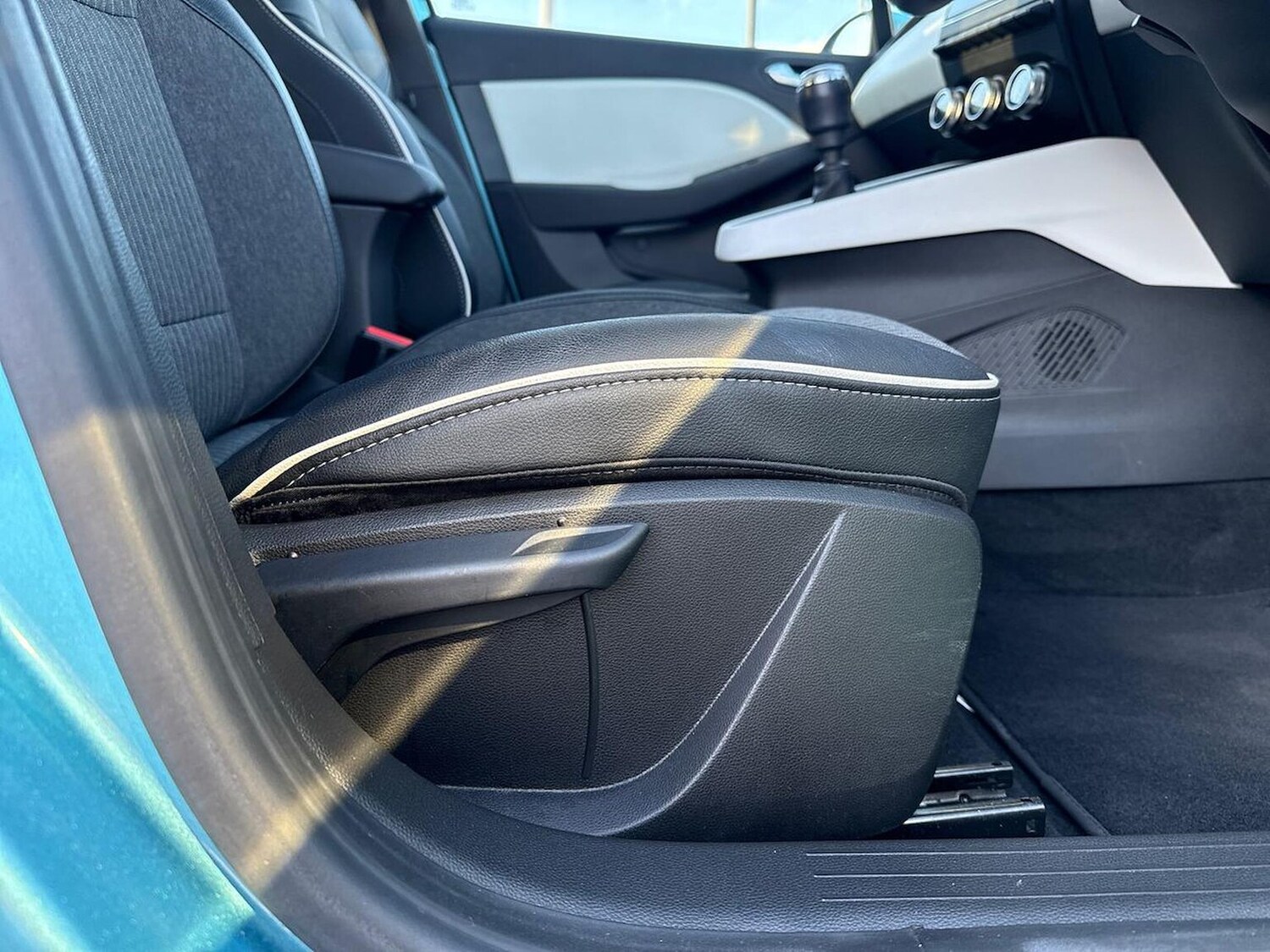 Used Renault Clio 2022 for sale - 78195416: Photo 32