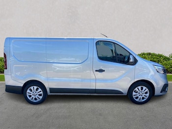 Used Renault Trafic 2024 for sale - 75476111: Photo