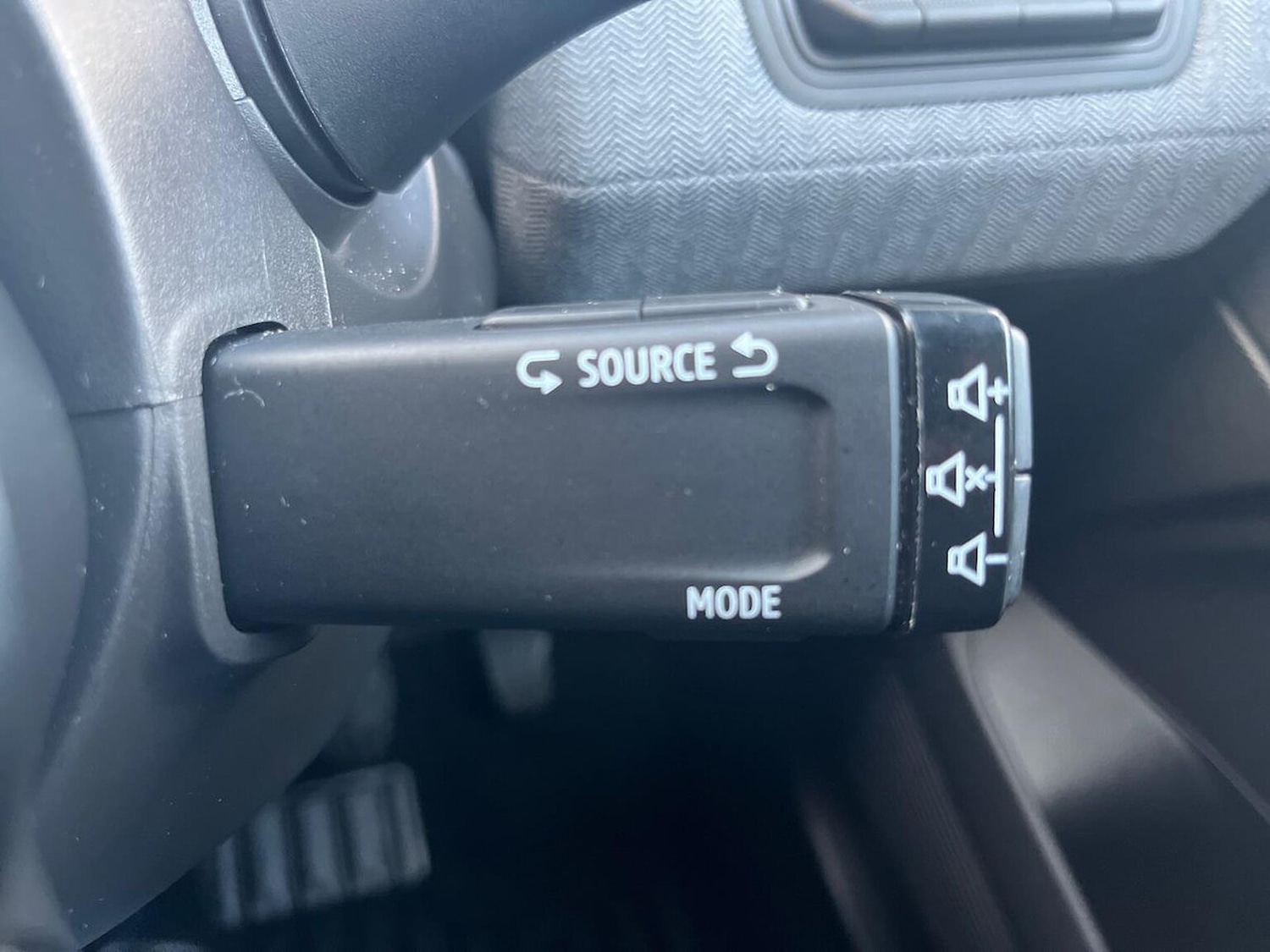 Used Renault Clio 2025 for sale - 77020612: Photo 42