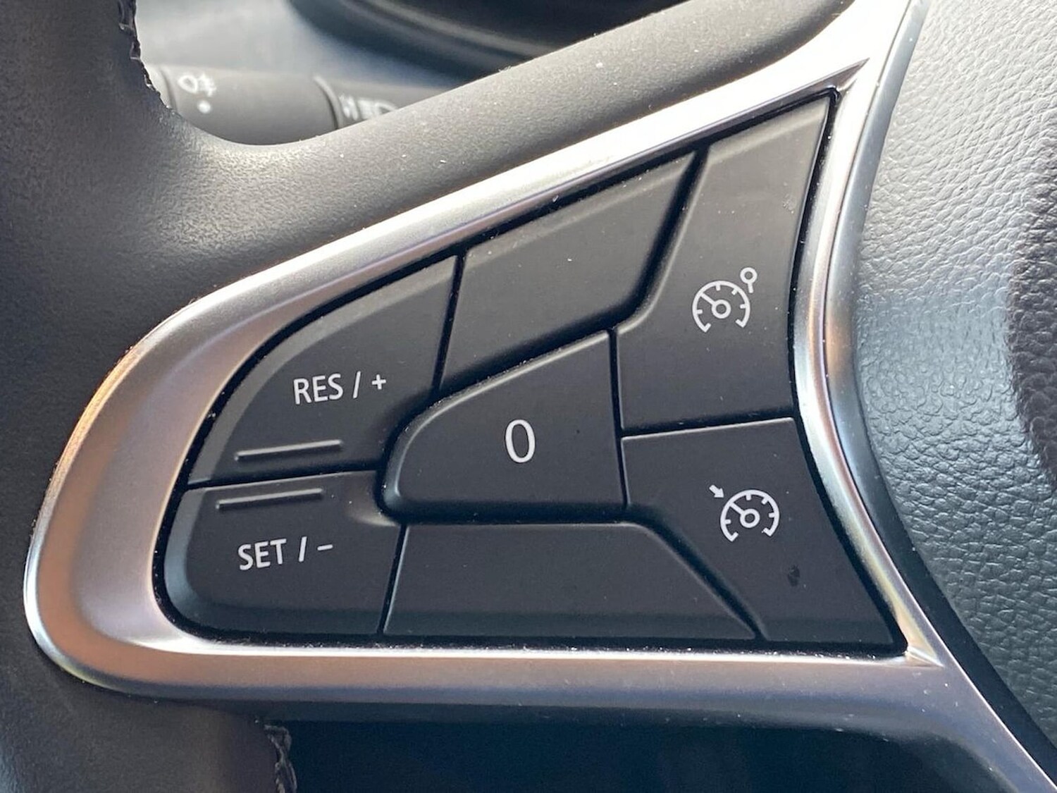 Used Renault Clio 2024 for sale - 78194651: Photo 28