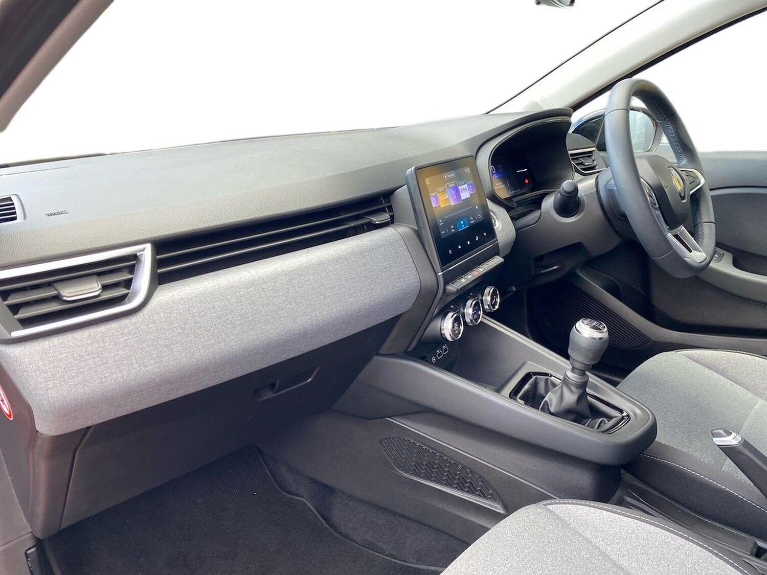 Used Renault Clio 2024 for sale - 78194651: Photo 9