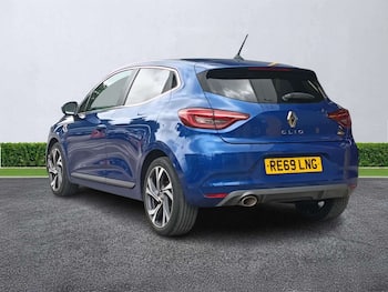 Used Renault Clio 2019 for sale - 79772190: Photo