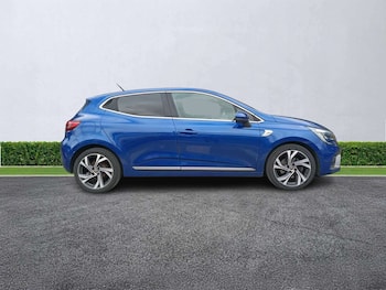 Used Renault Clio 2019 for sale - 79772190: Photo