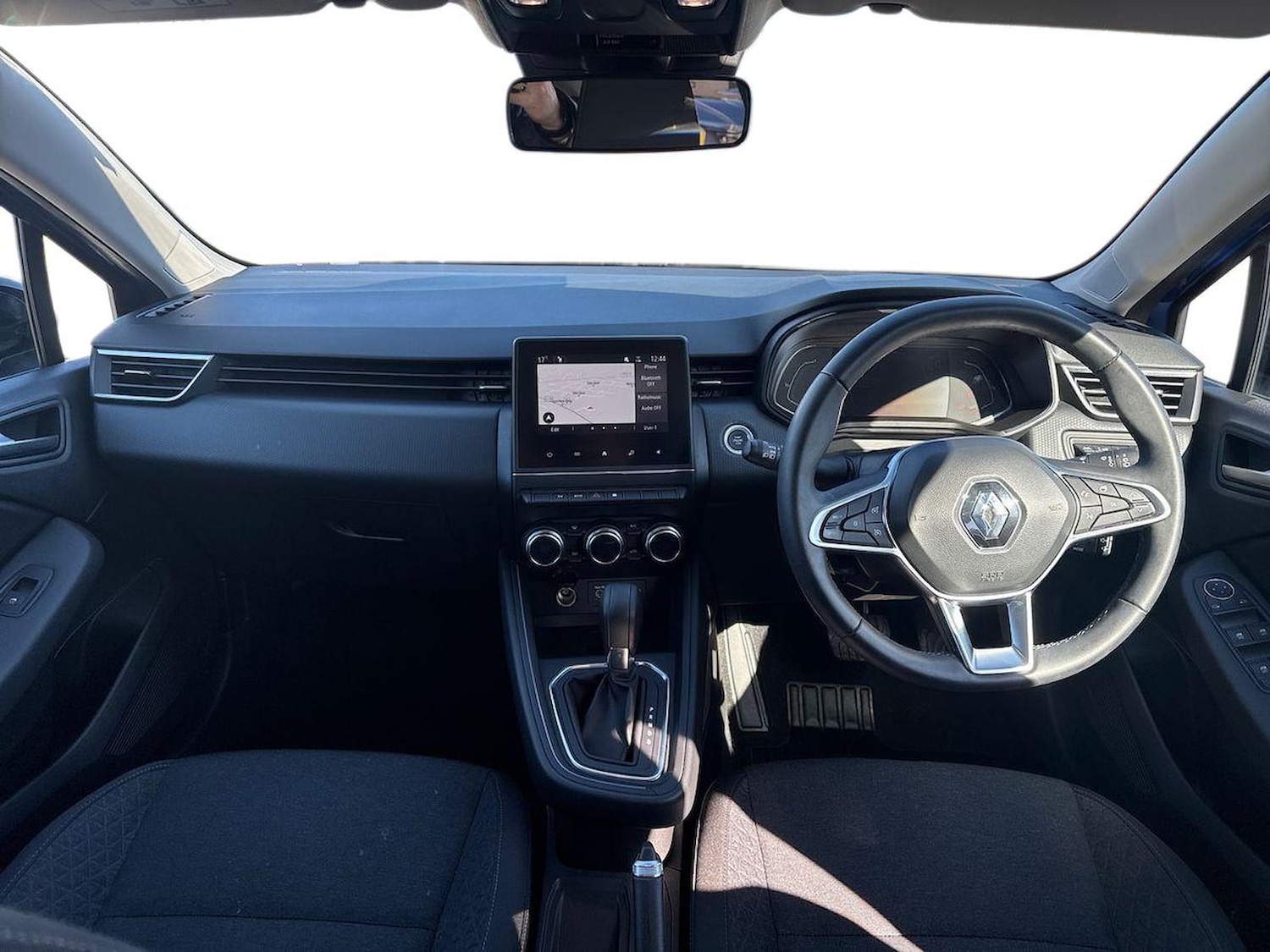 Used Renault Clio 2023 for sale - 78144482: Photo 10