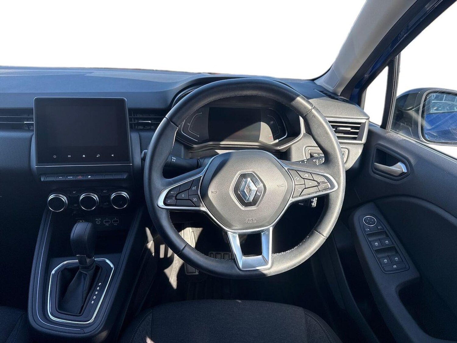 Used Renault Clio 2023 for sale - 78144482: Photo 11