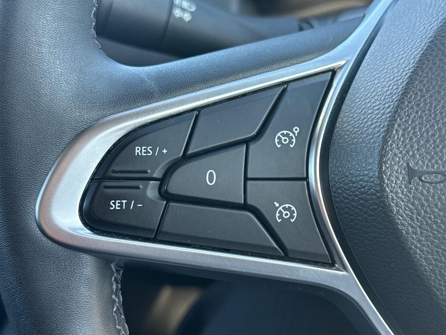 Used Renault Clio 2023 for sale - 78144482: Photo 29