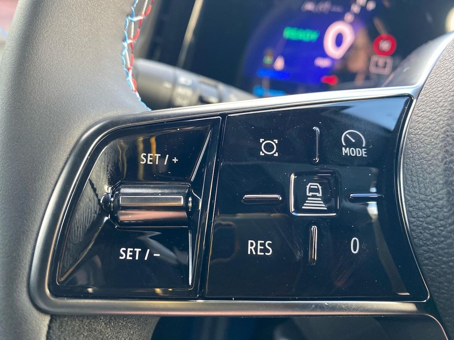 Used Renault Scenic E-Tech 2024 for sale - 76541915: Photo 28