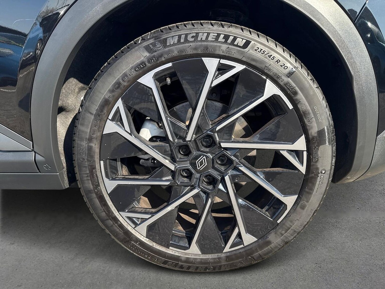 Used Renault Scenic E-Tech 2024 for sale - 76541915: Photo 6