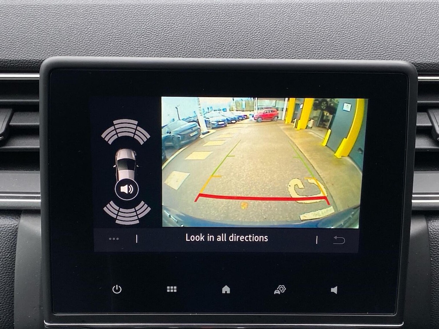 Used Renault Captur 2023 for sale - 76720325: Photo 23