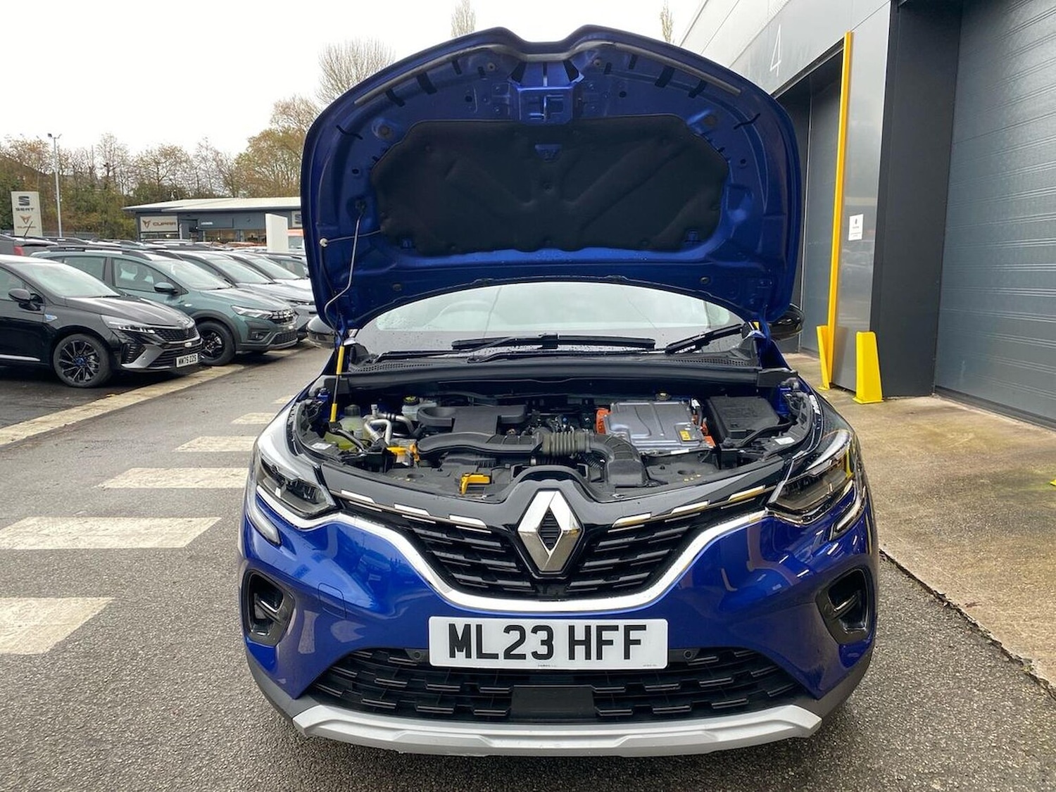 Used Renault Captur 2023 for sale - 76720325: Photo 39