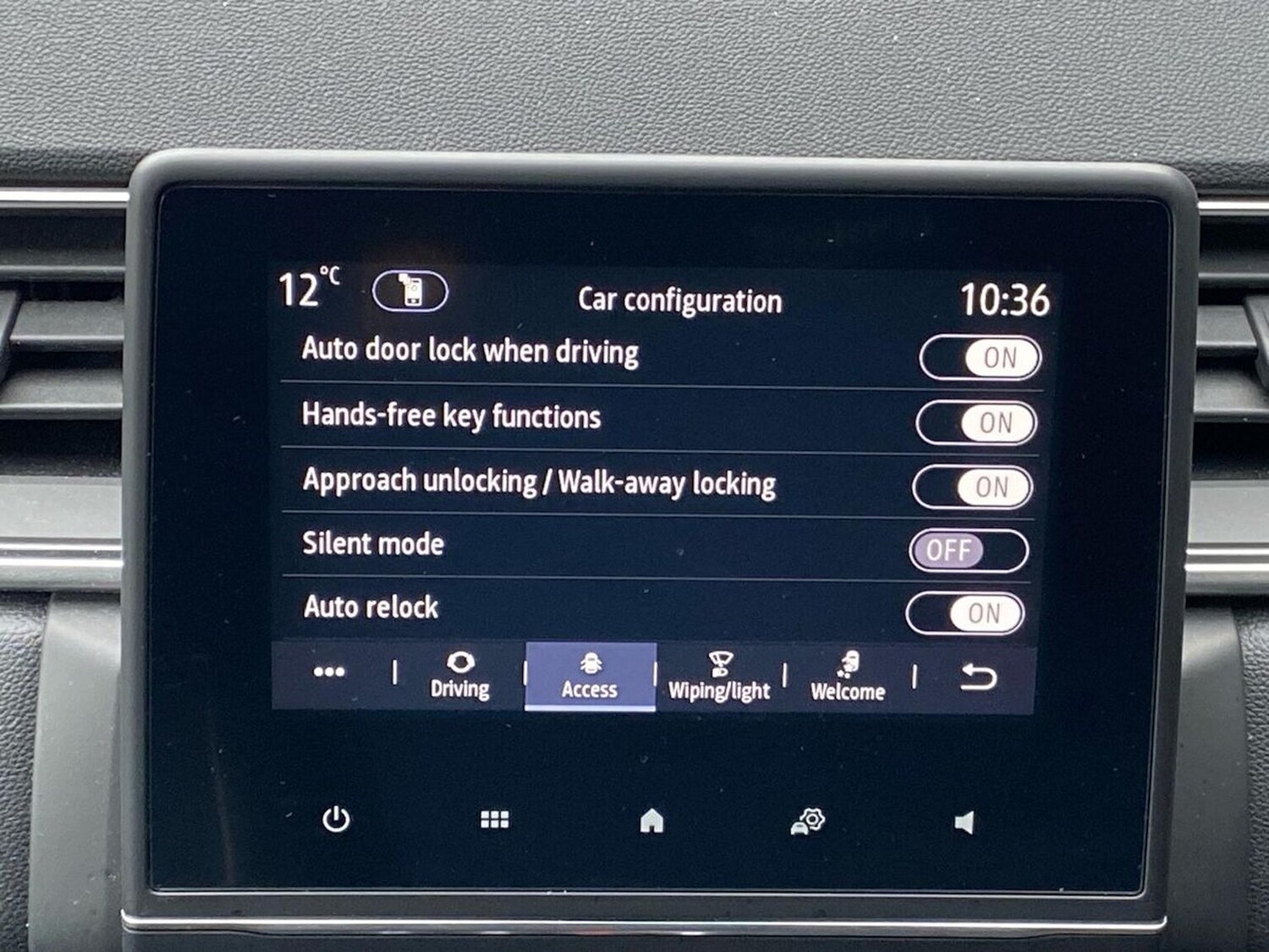 Used Renault Captur 2023 for sale - 76720325: Photo 46