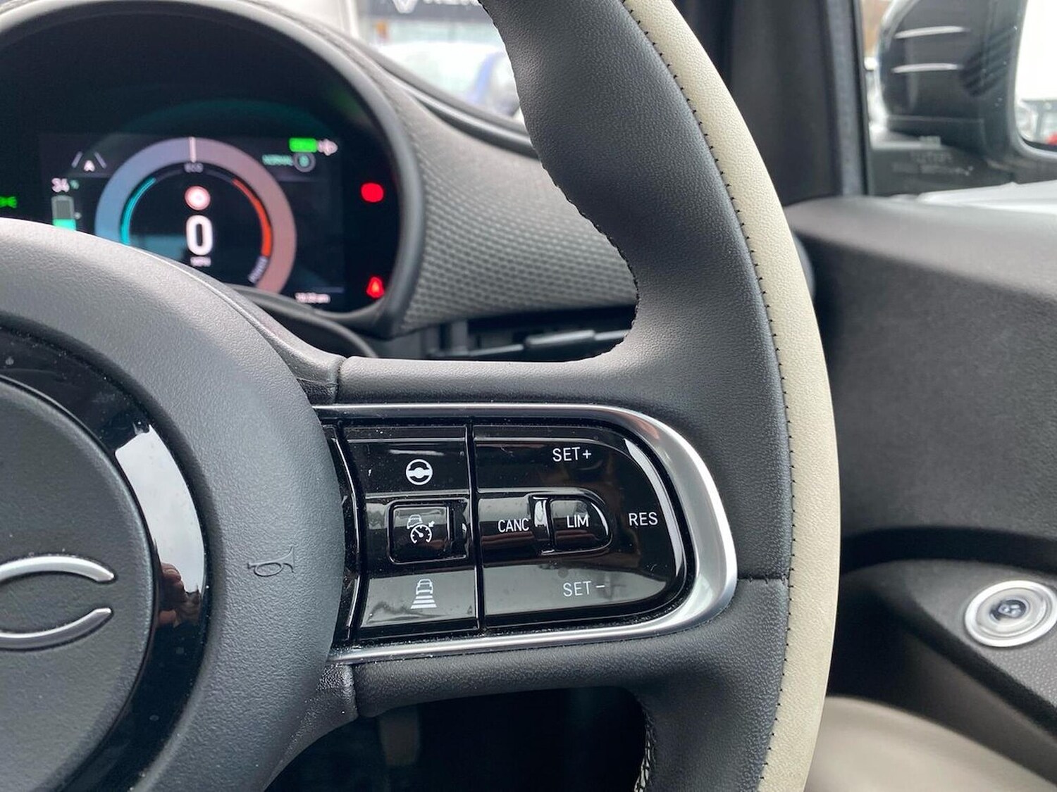 Used Fiat 500 2022 for sale - 77872077: Photo 25