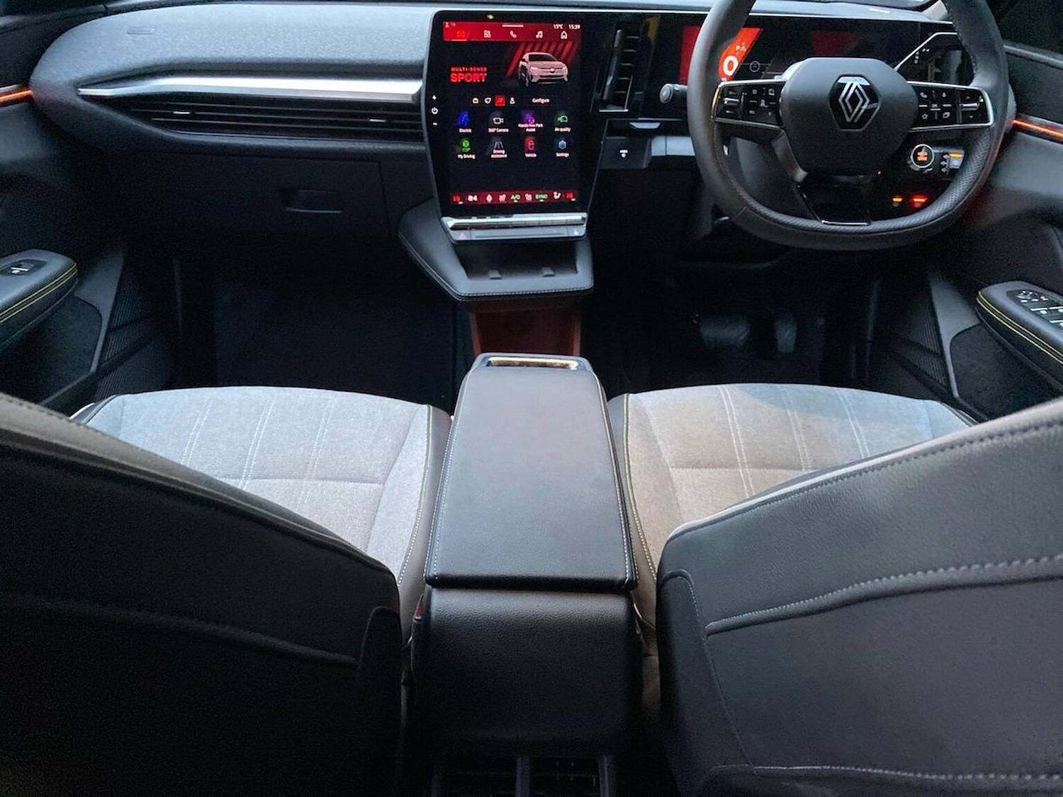 Used Renault Megane E Tech 2024 for sale - 76699411: Photo 13