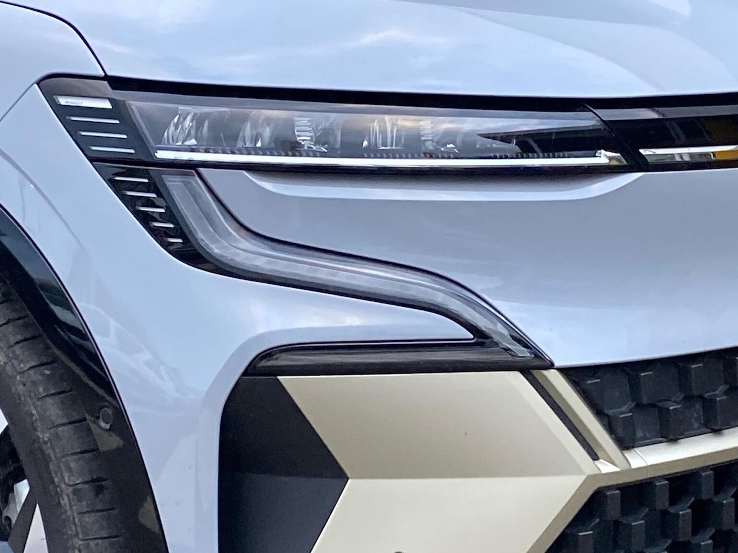 Used Renault Megane E Tech 2024 for sale - 76699411: Photo 34