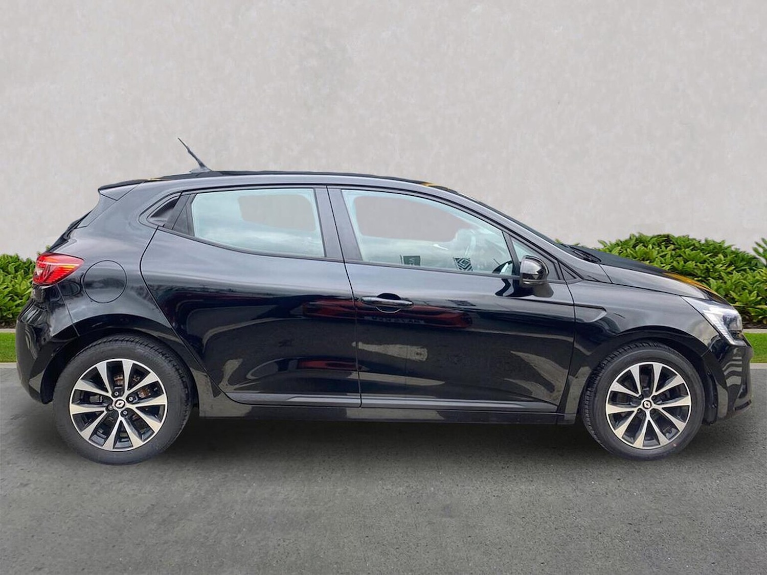 Used Renault Clio 2022 for sale - 77034637: Photo 5