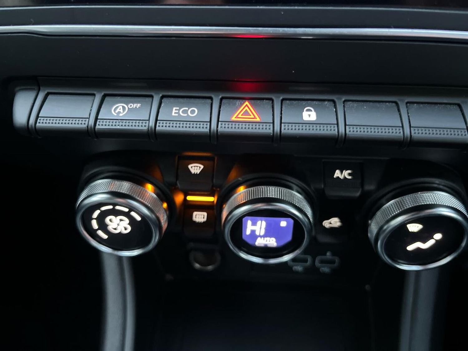 Used Renault Captur 2022 for sale - 77542508: Photo 22