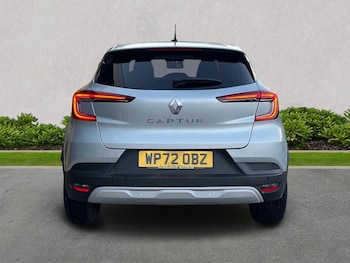 Used Renault Captur 2022 for sale - 77542508: Photo