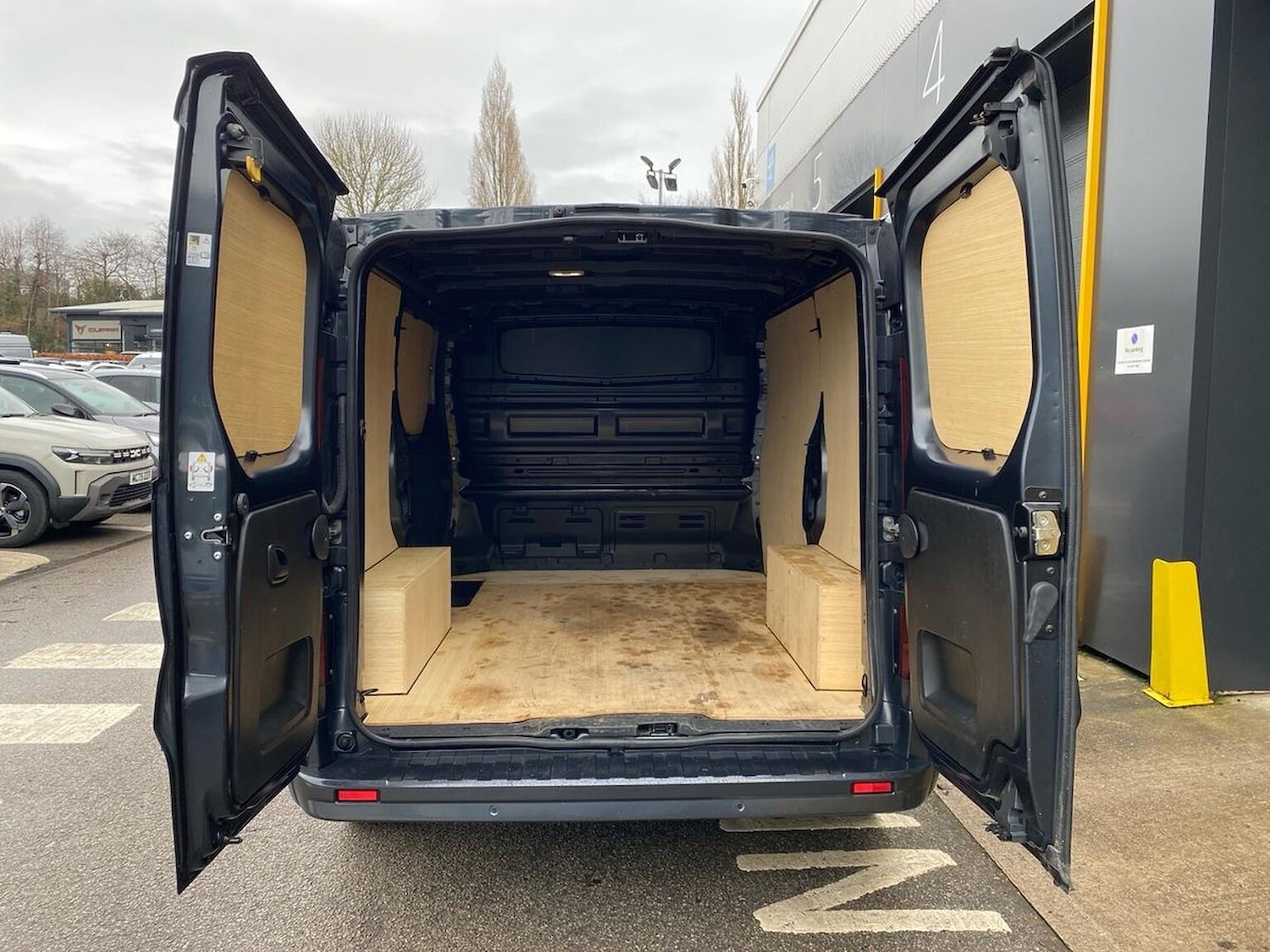 Used Renault Trafic 2025 for sale - 77639300: Photo 17