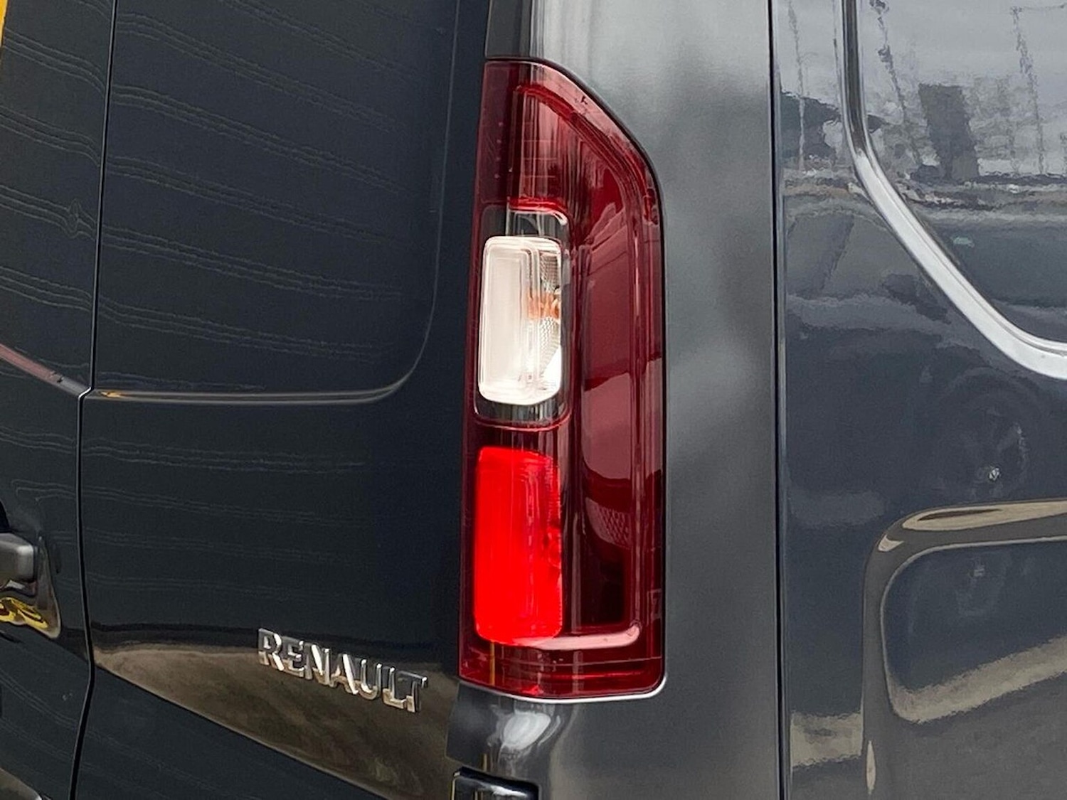 Used Renault Trafic 2025 for sale - 77639300: Photo 36