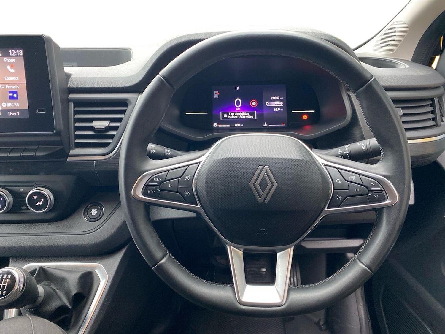 Used Renault Trafic 2025 for sale - 77639300: Photo 9