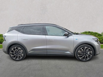 Used Renault Scenic E-Tech 2024 for sale - 75475772: Photo
