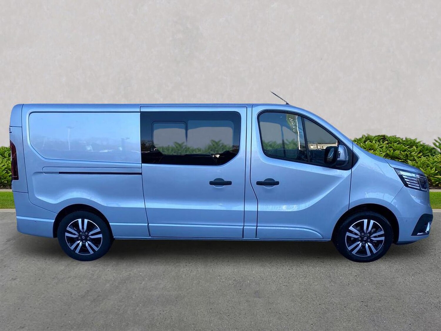 Used Renault Trafic 2025 for sale - 77488359: Photo 3