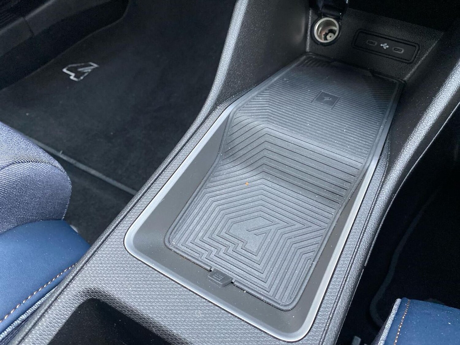 Used Renault 4 2025 for sale - 77488384: Photo 13