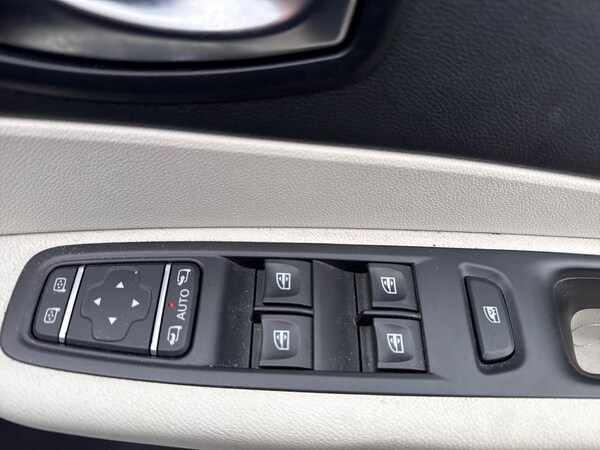 Used Renault Captur 2019 for sale - 76313863: Photo 21