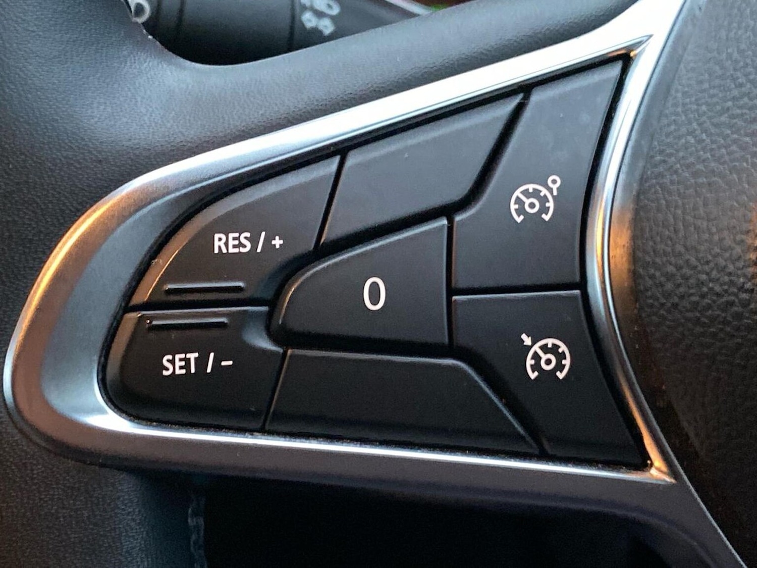 Used Renault Captur 2020 for sale - 76477231: Photo 26