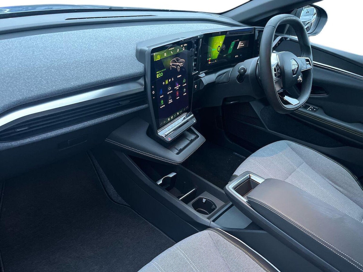 Used Renault Megane E Tech 2024 for sale - 76974588: Photo 7