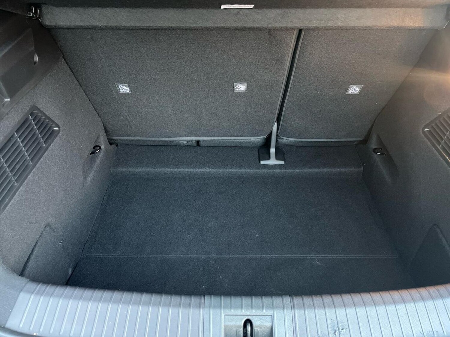 Used Renault Megane E Tech 2024 for sale - 77008261: Photo 17