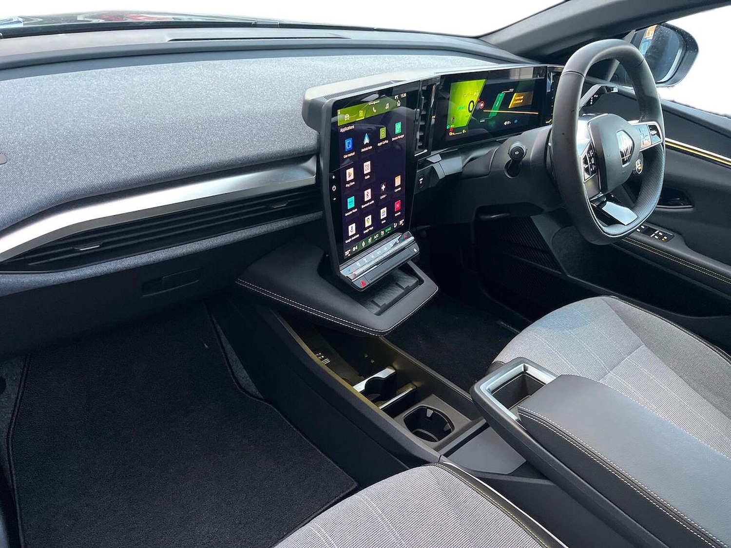 Used Renault Megane E Tech 2024 for sale - 77008261: Photo 7