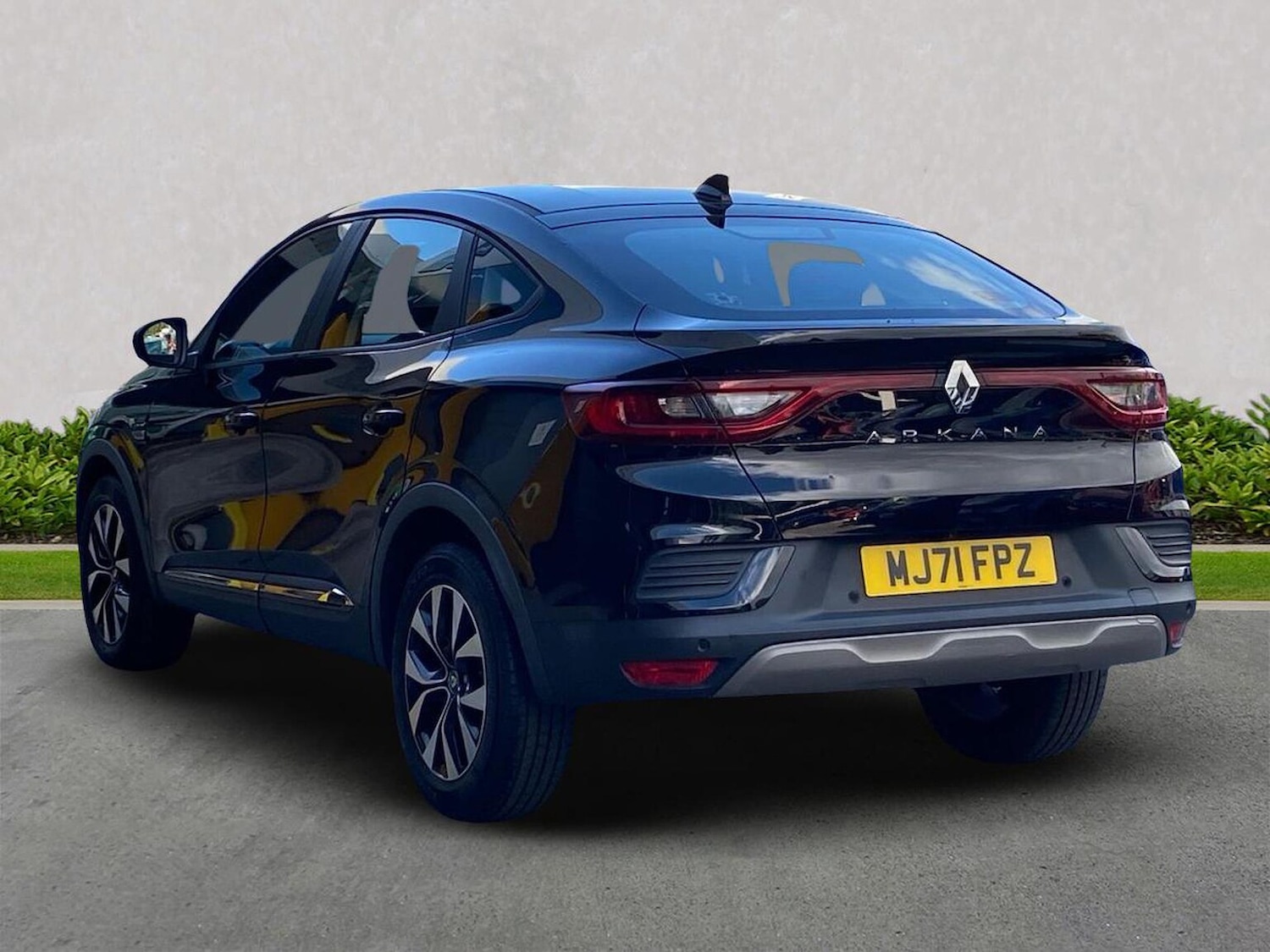 Used Renault Arkana 2021 for sale - 76319646: Photo 2