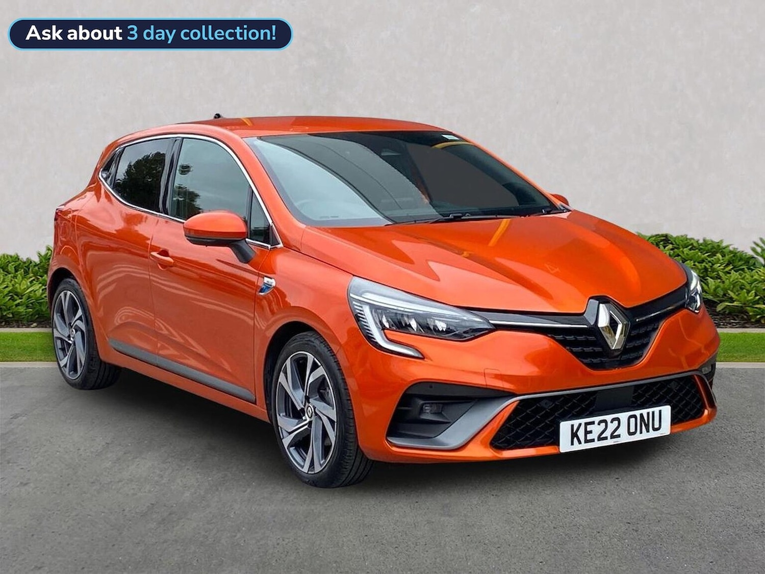 Used Renault Clio 2022 for sale - 76682632: Photo 1