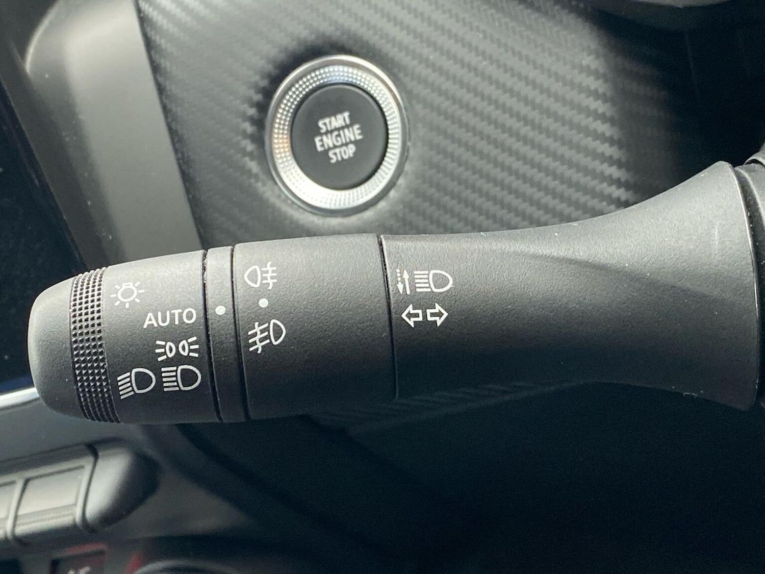 Used Renault Clio 2022 for sale - 76682632: Photo 28