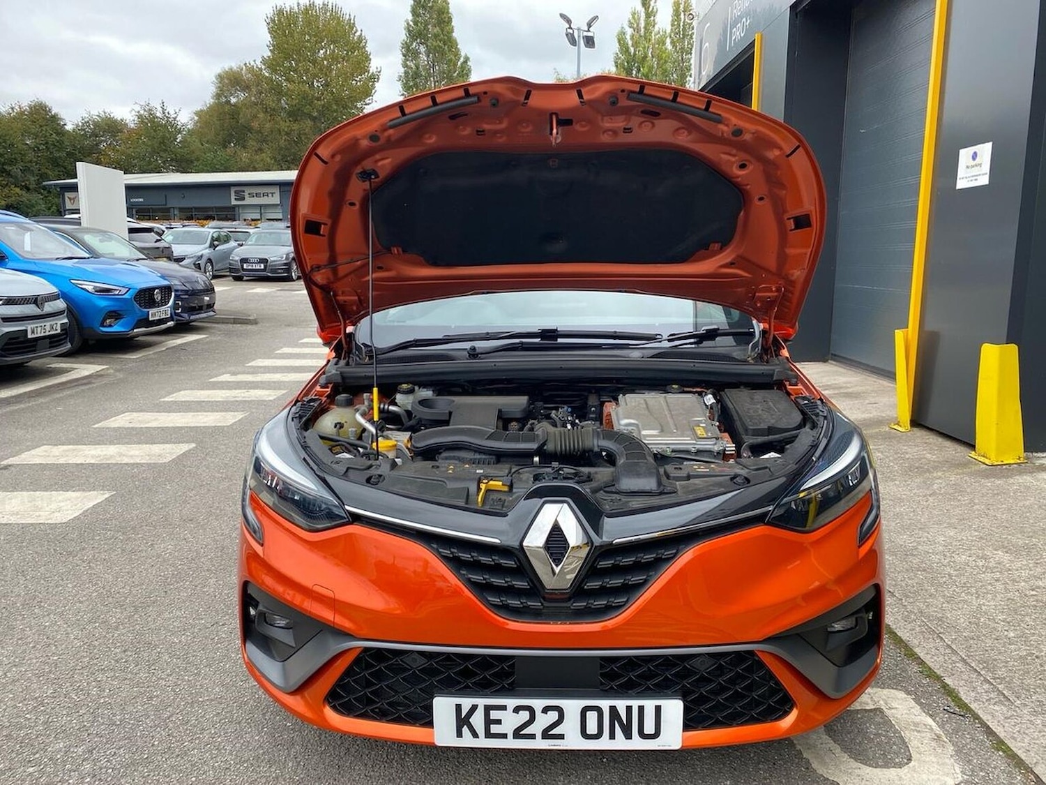 Used Renault Clio 2022 for sale - 76682632: Photo 39