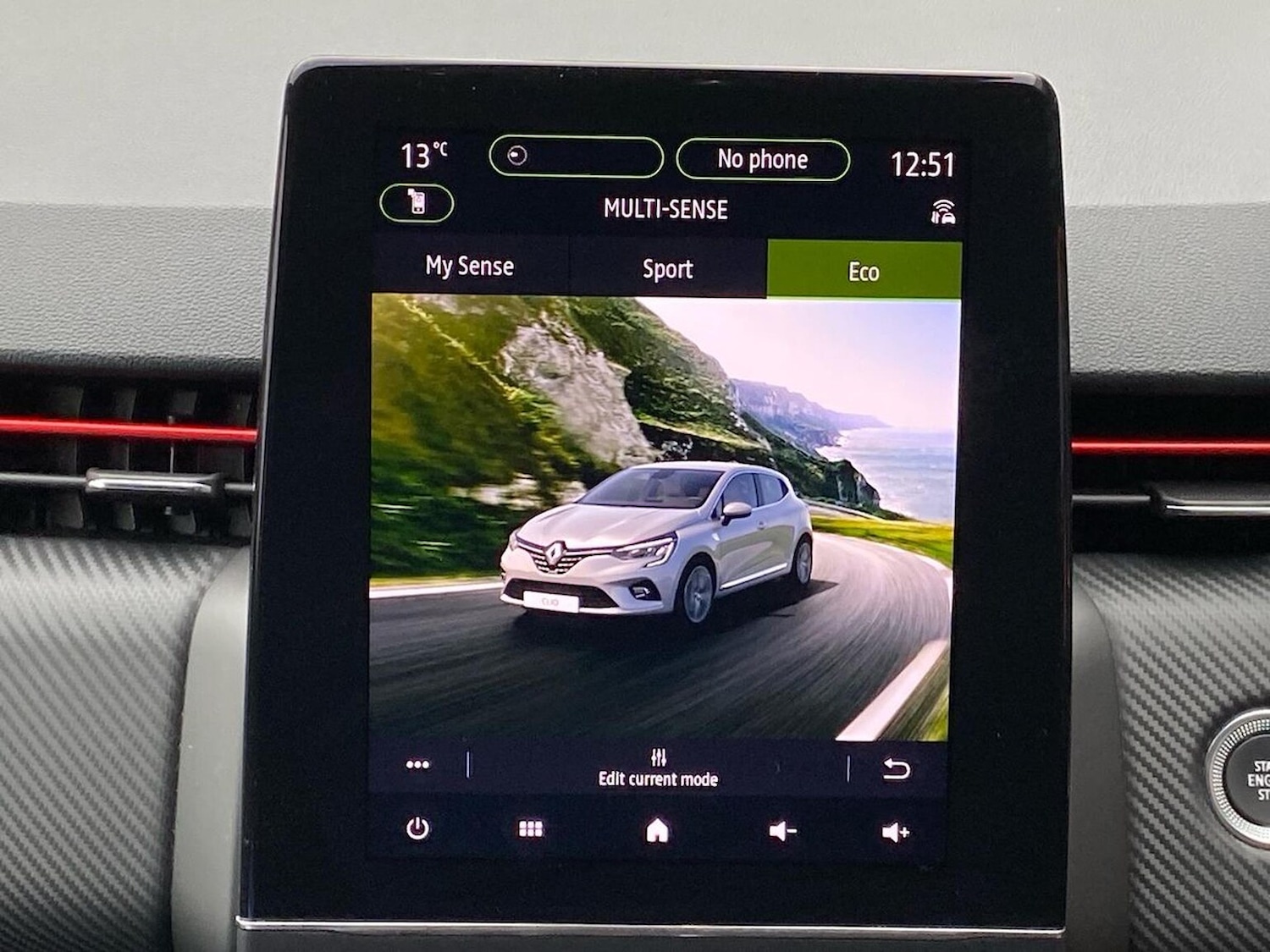 Used Renault Clio 2022 for sale - 76682632: Photo 44