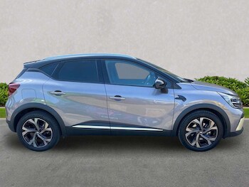 Used Renault Captur 2023 for sale - 78614746: Photo