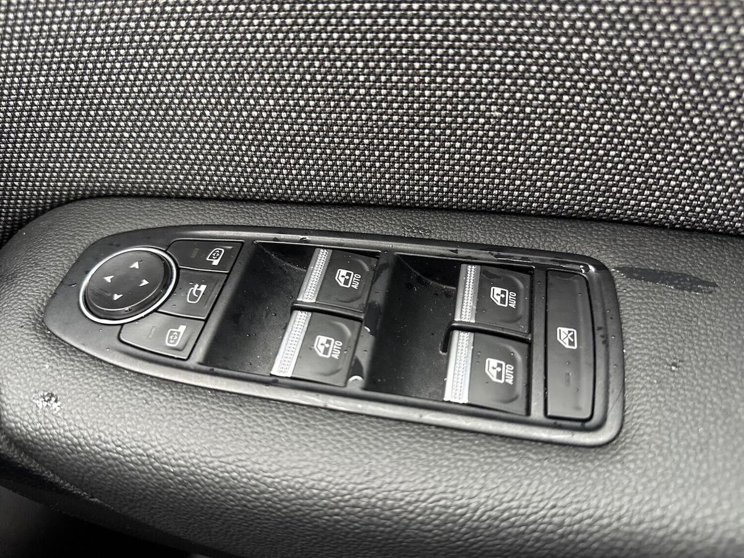 Used Renault Captur 2024 for sale - 76969959: Photo 21