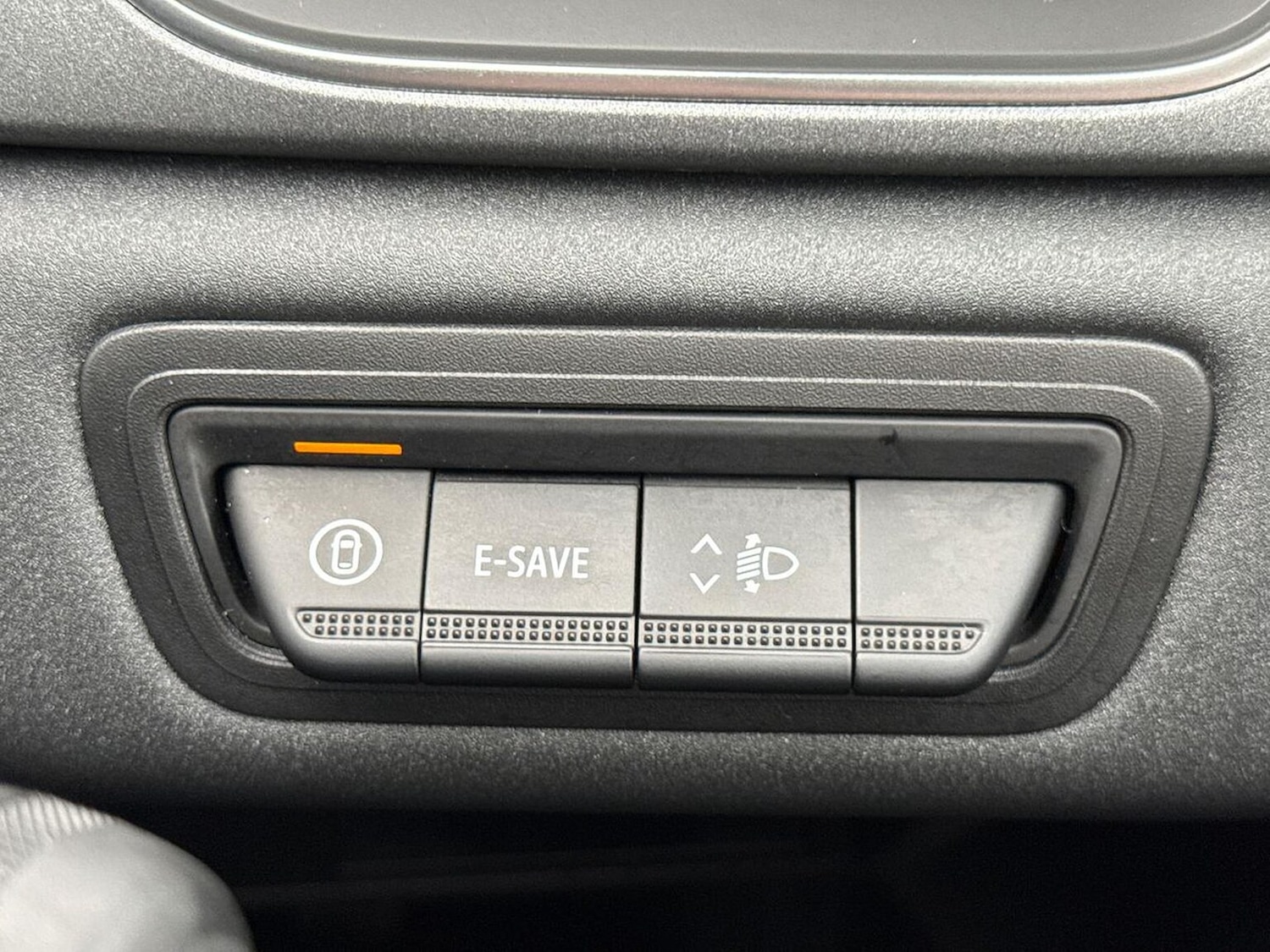 Used Renault Captur 2024 for sale - 76969959: Photo 22